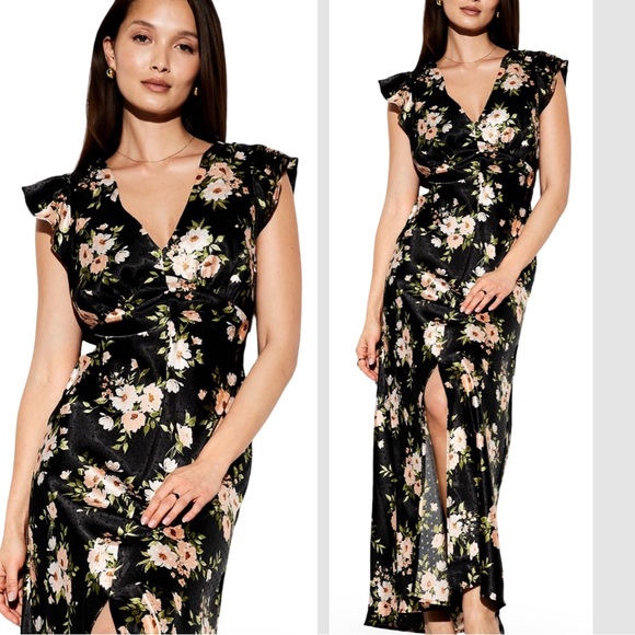 NWTS💓THE OCCASION S💓ELITE LINE BLACK SATIN FLUTTERED SLEEVE FRONT SLIT MAXI - Picture 1 of 16